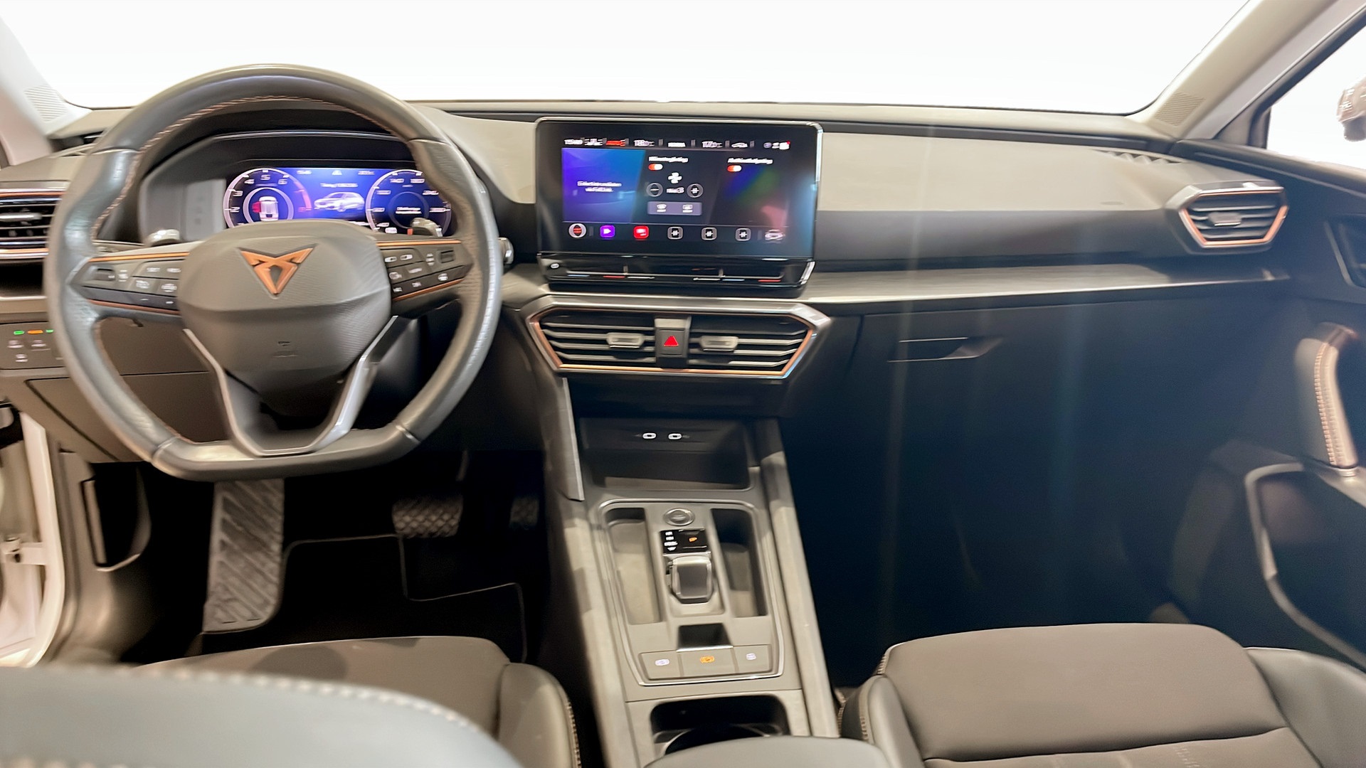 CUPRA Leon KXG70E
