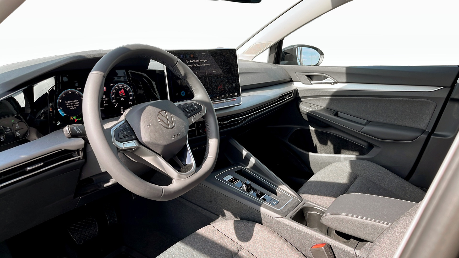 Volkswagen Golf KXL10W