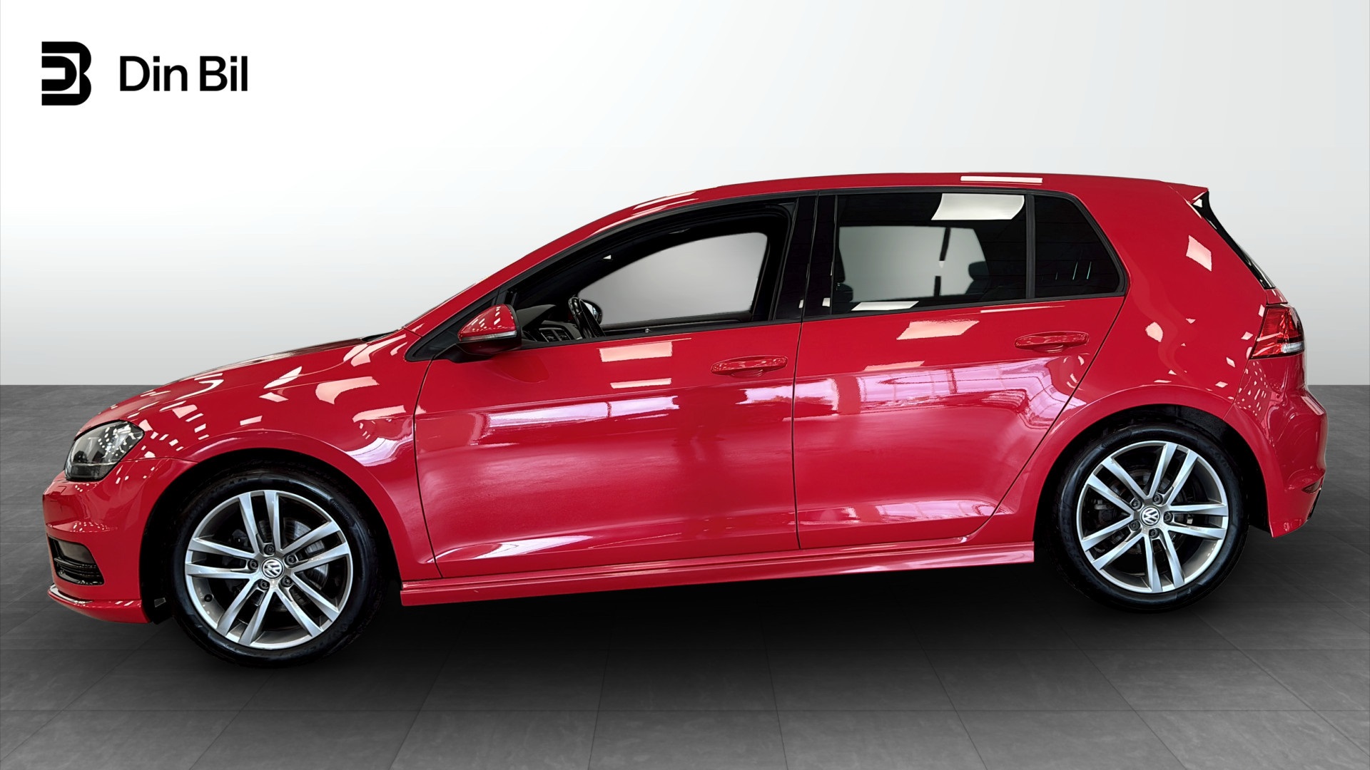 Volkswagen Golf KXS206