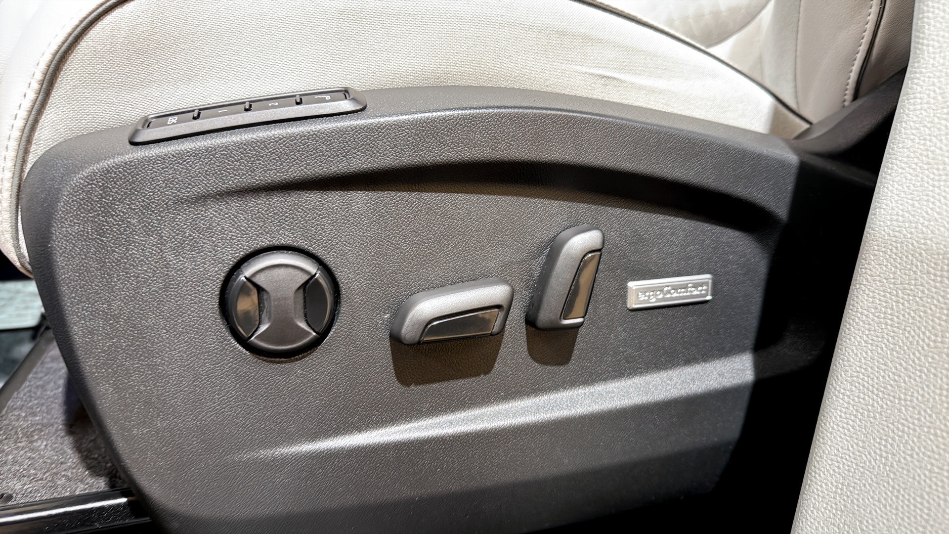 Volkswagen ID. Buzz KYF80U