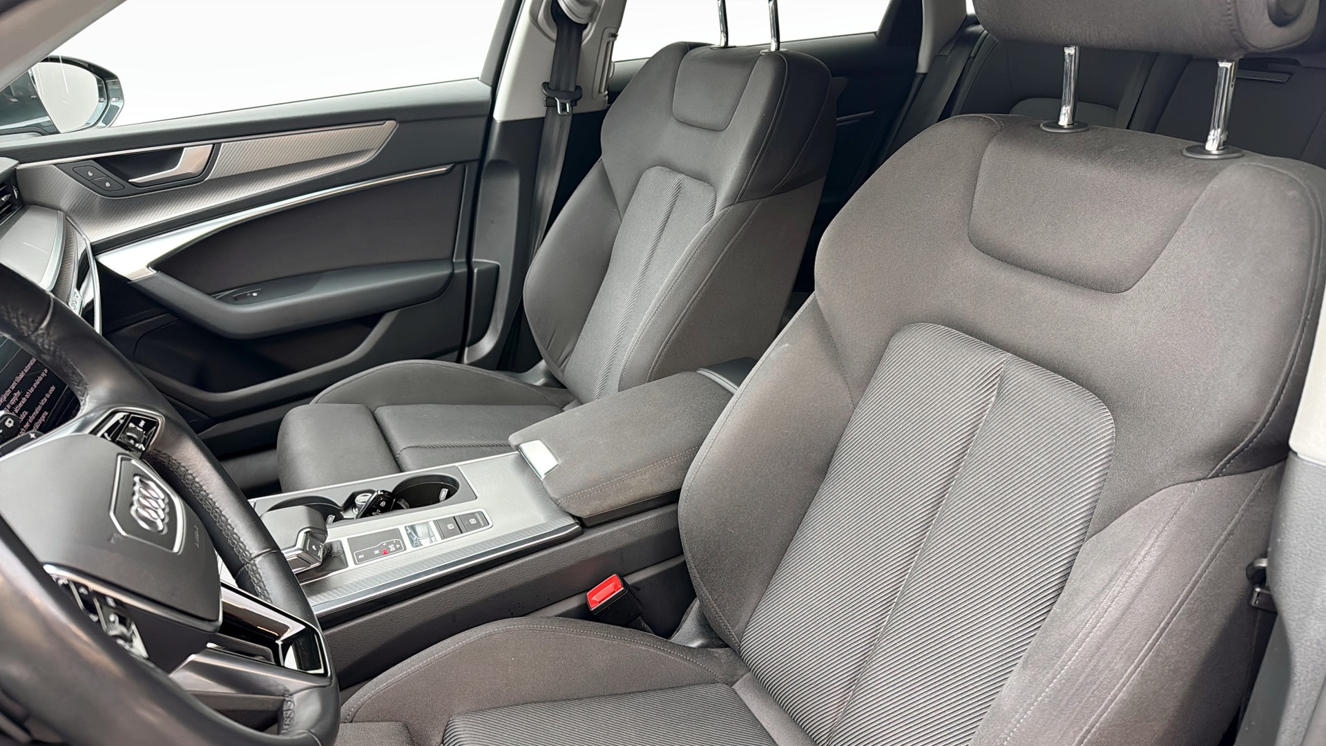 Audi A6 Avant TFSI e KYH16N