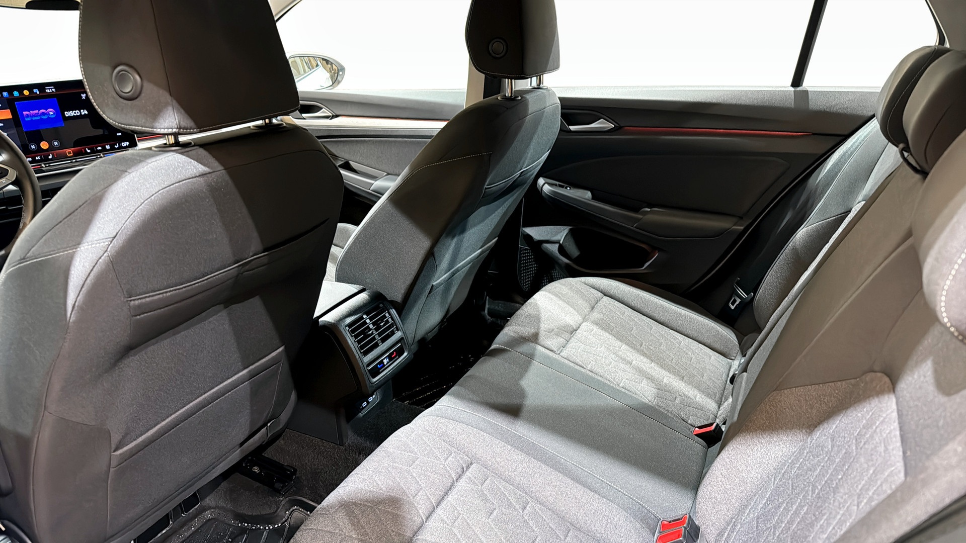 Volkswagen Golf KYJ26Z