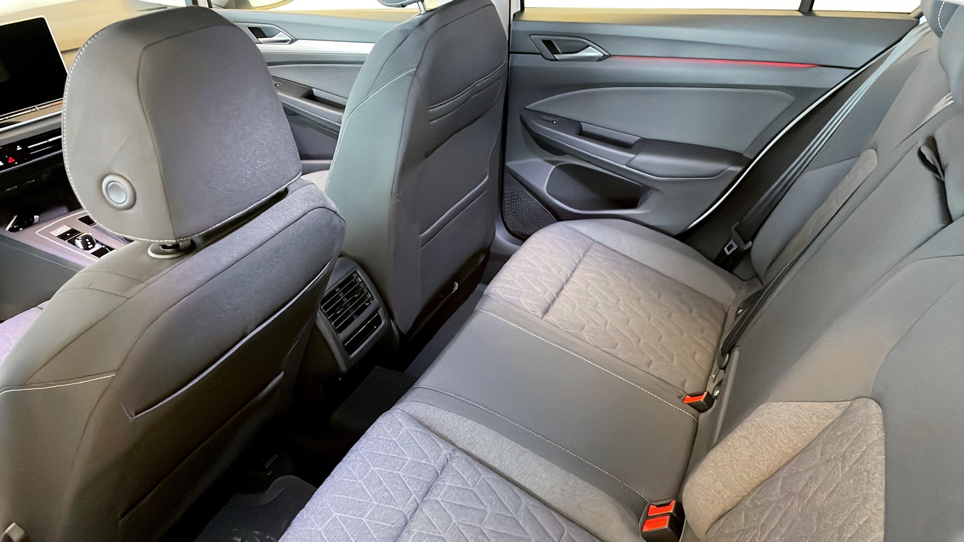 Volkswagen Golf KYL12F