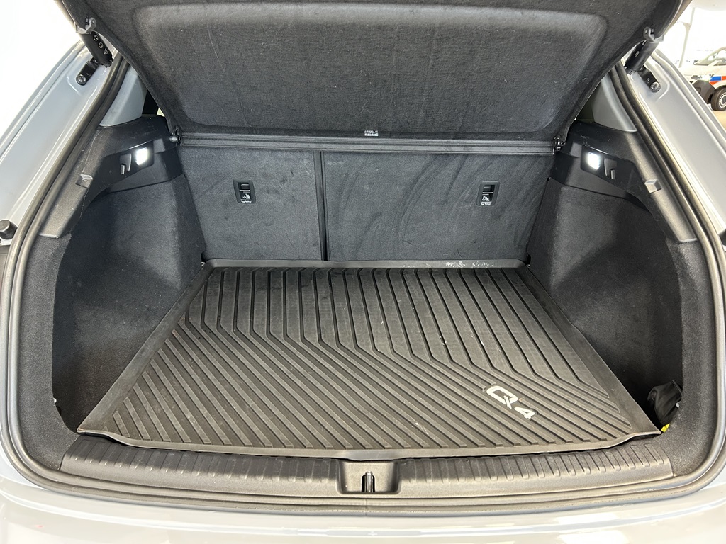 Audi Q4 e-tron KYR01A