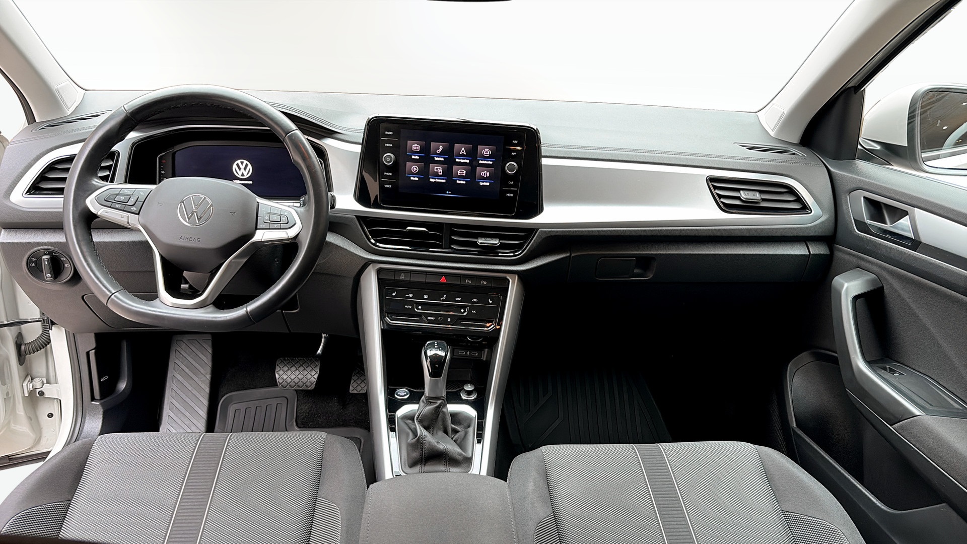 Volkswagen T-Roc KZO933
