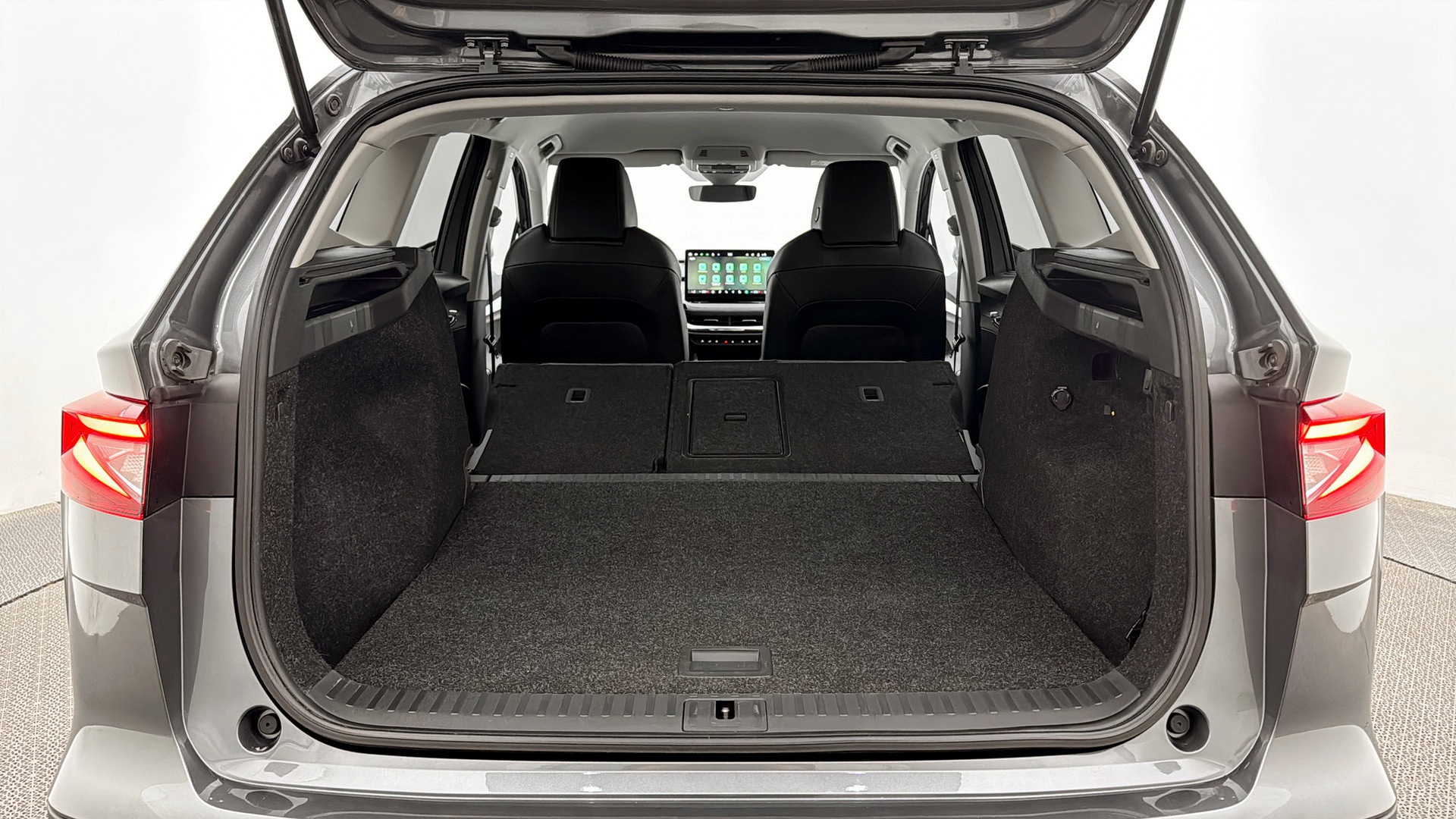 Skoda Enyaq LAJ04T