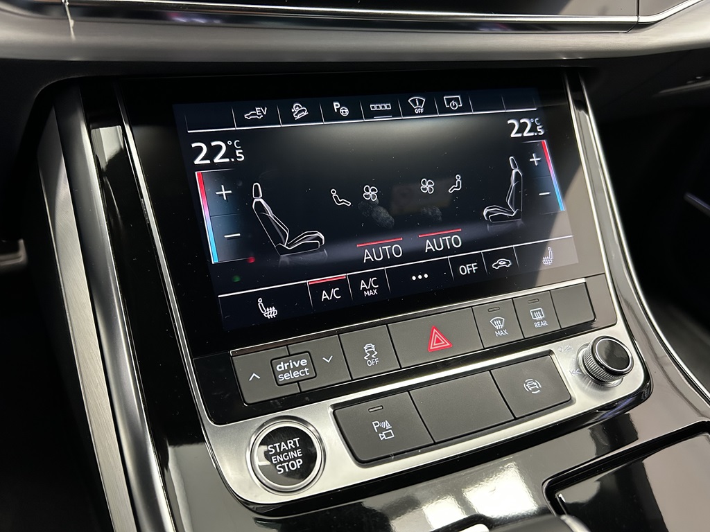 Audi Q8 LAS27Z