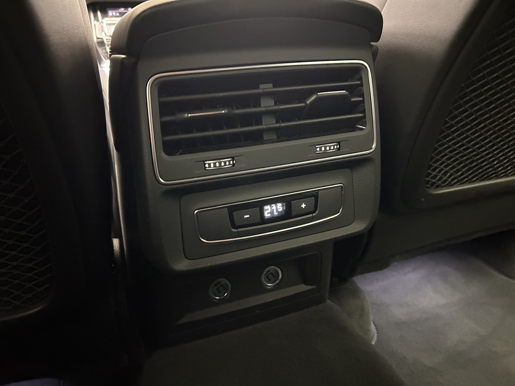 Audi Q8 LAS27Z
