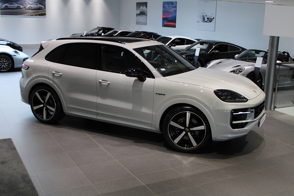 Porsche Cayenne LAU09B