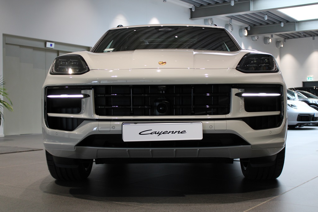 Porsche Cayenne LAU09B