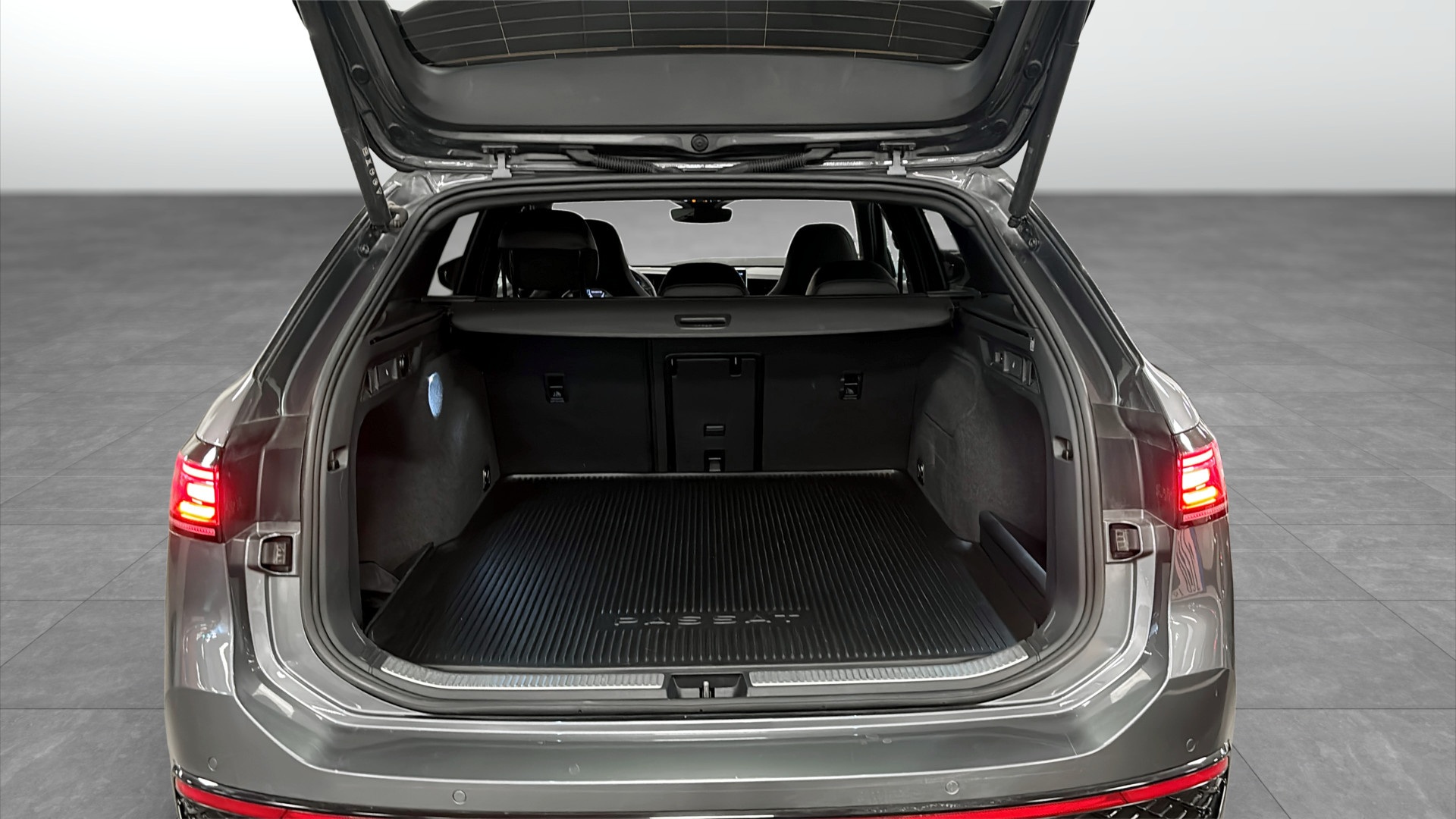 Volkswagen Passat LCH71R