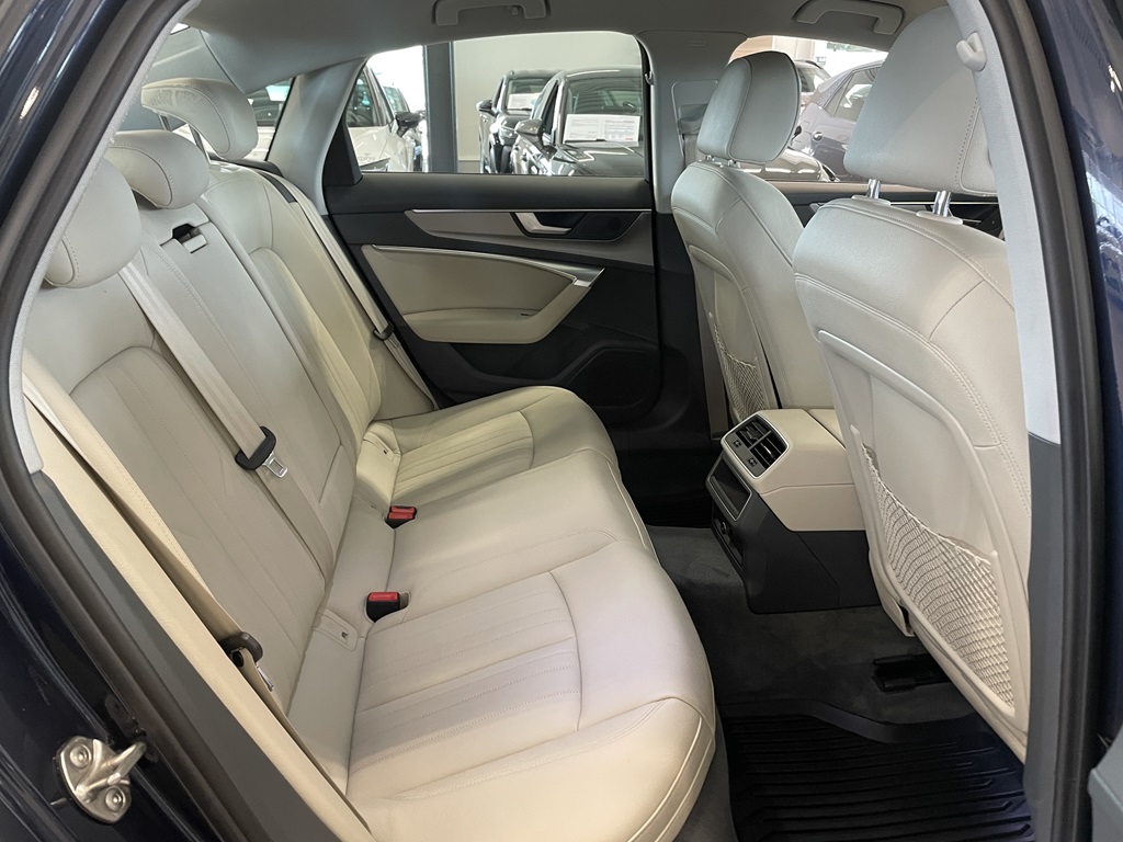 Audi A6 Sedan LCL61Y