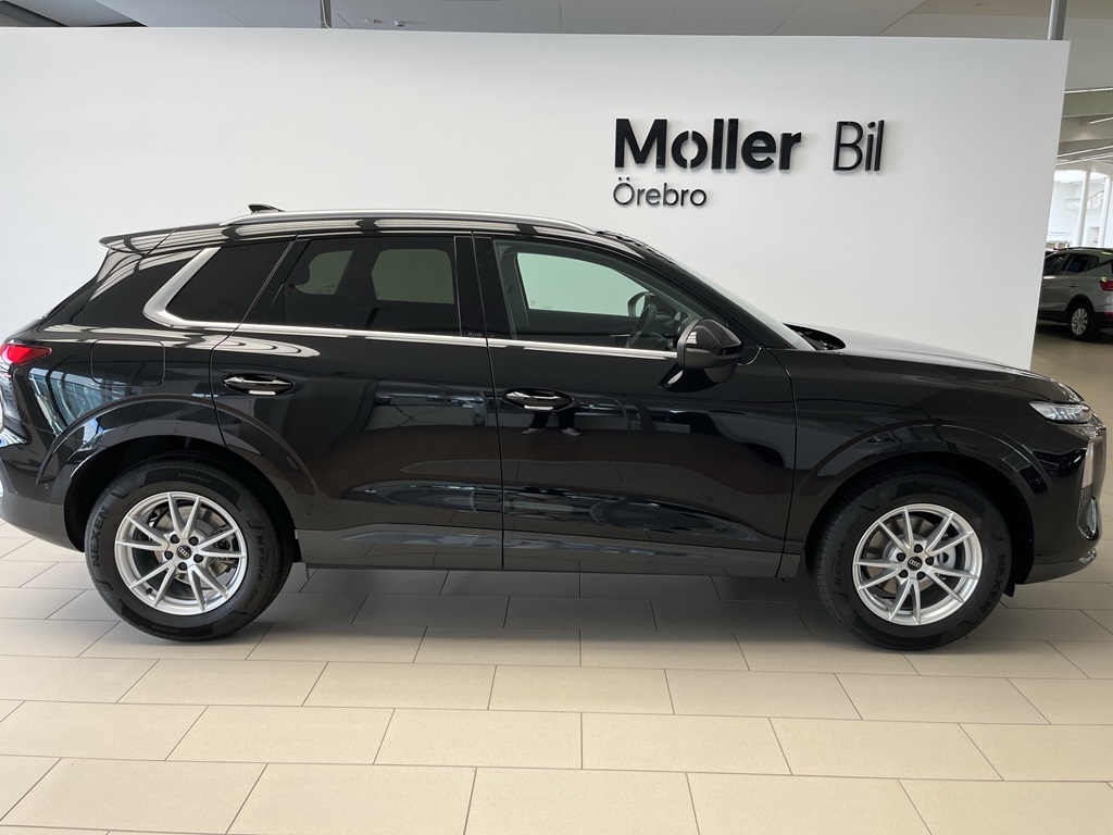 Audi Q3 Sportback LCT93T