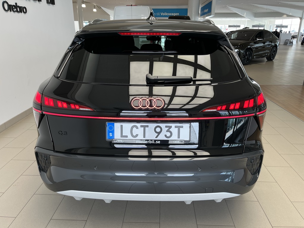 Audi Q3 Sportback LCT93T