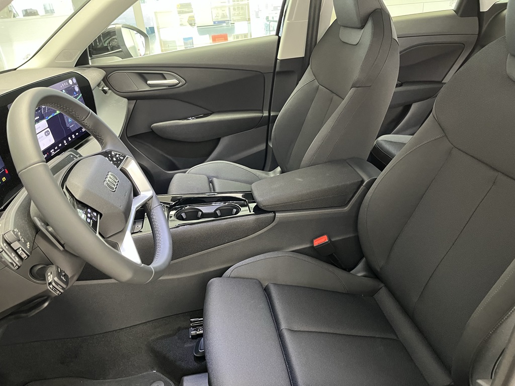 Audi Q3 Sportback LCT93T