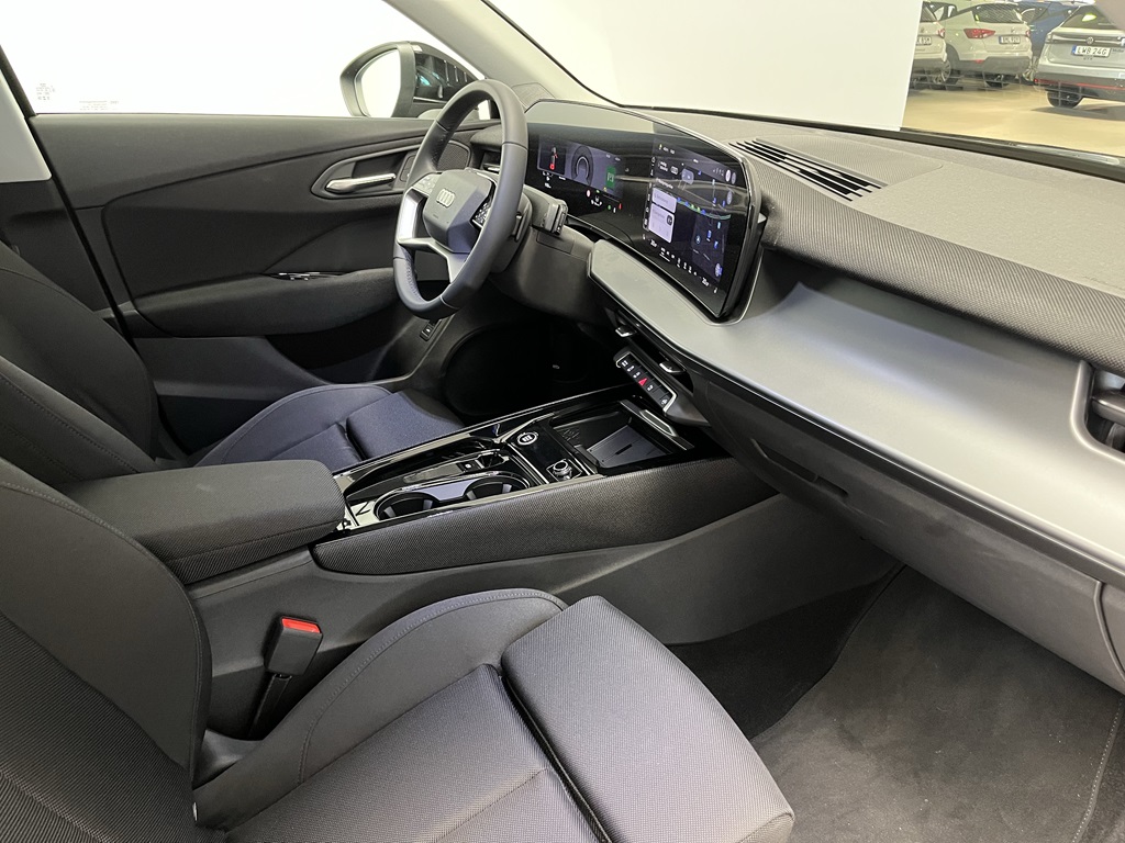 Audi Q3 Sportback LCT93T