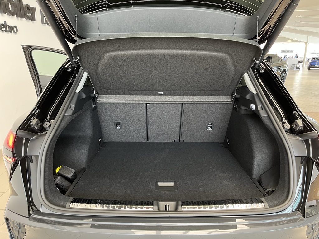 Audi Q3 Sportback LCT93T