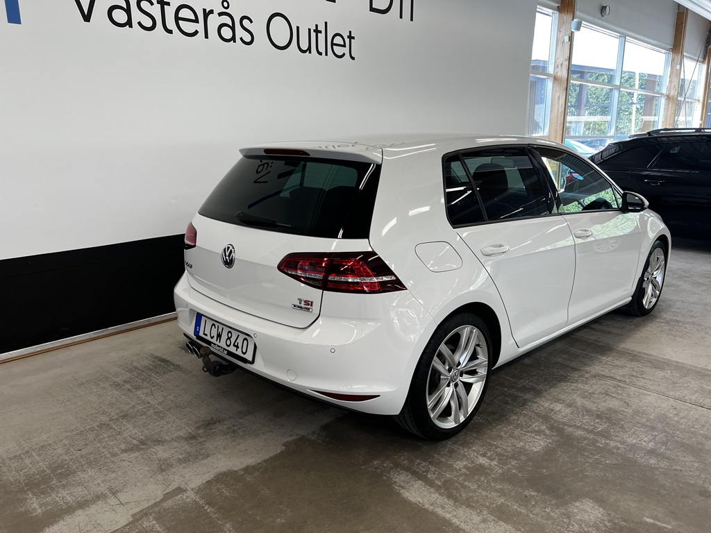 Volkswagen Golf LCW840