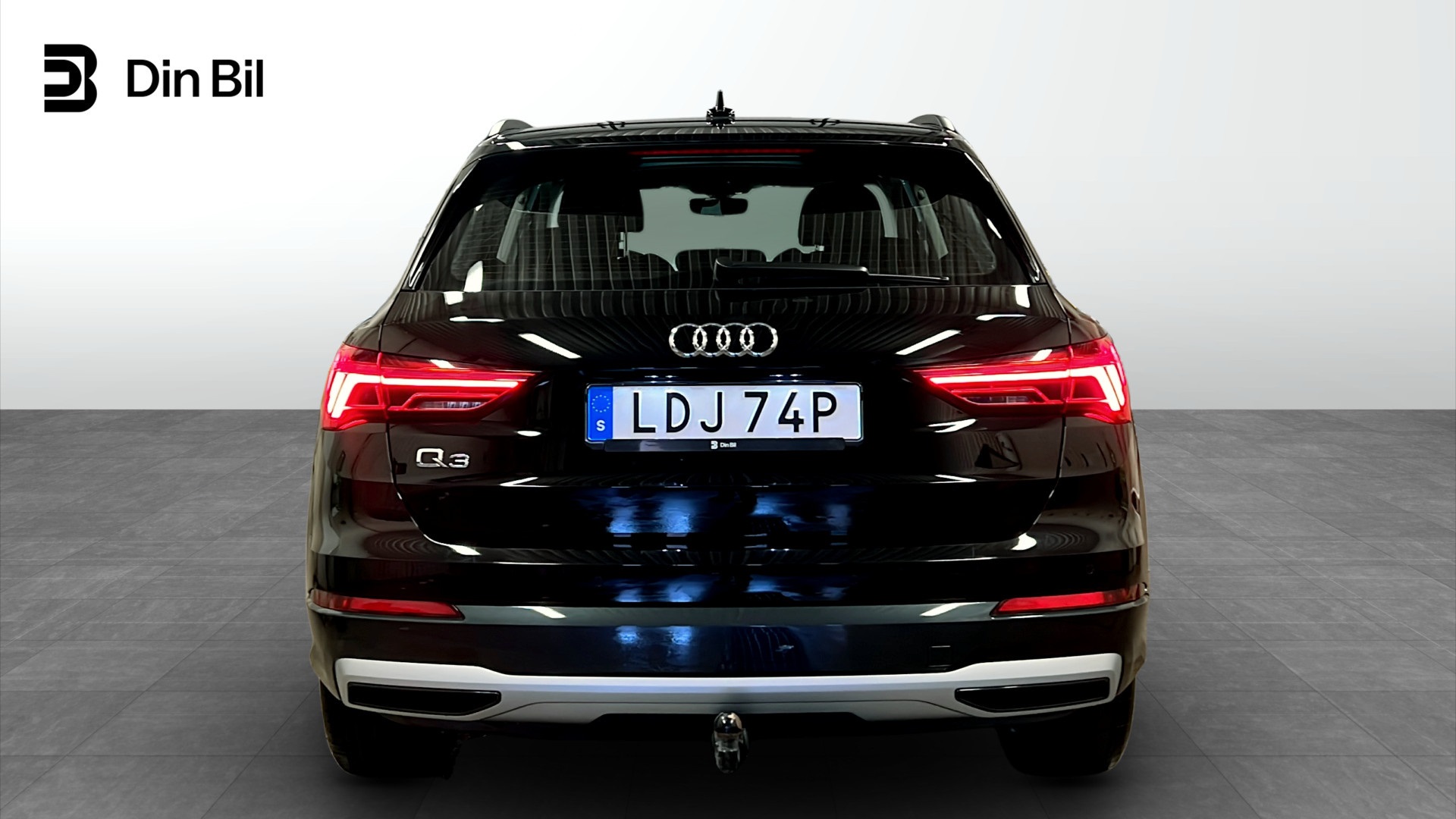Audi Q3 LDJ74P