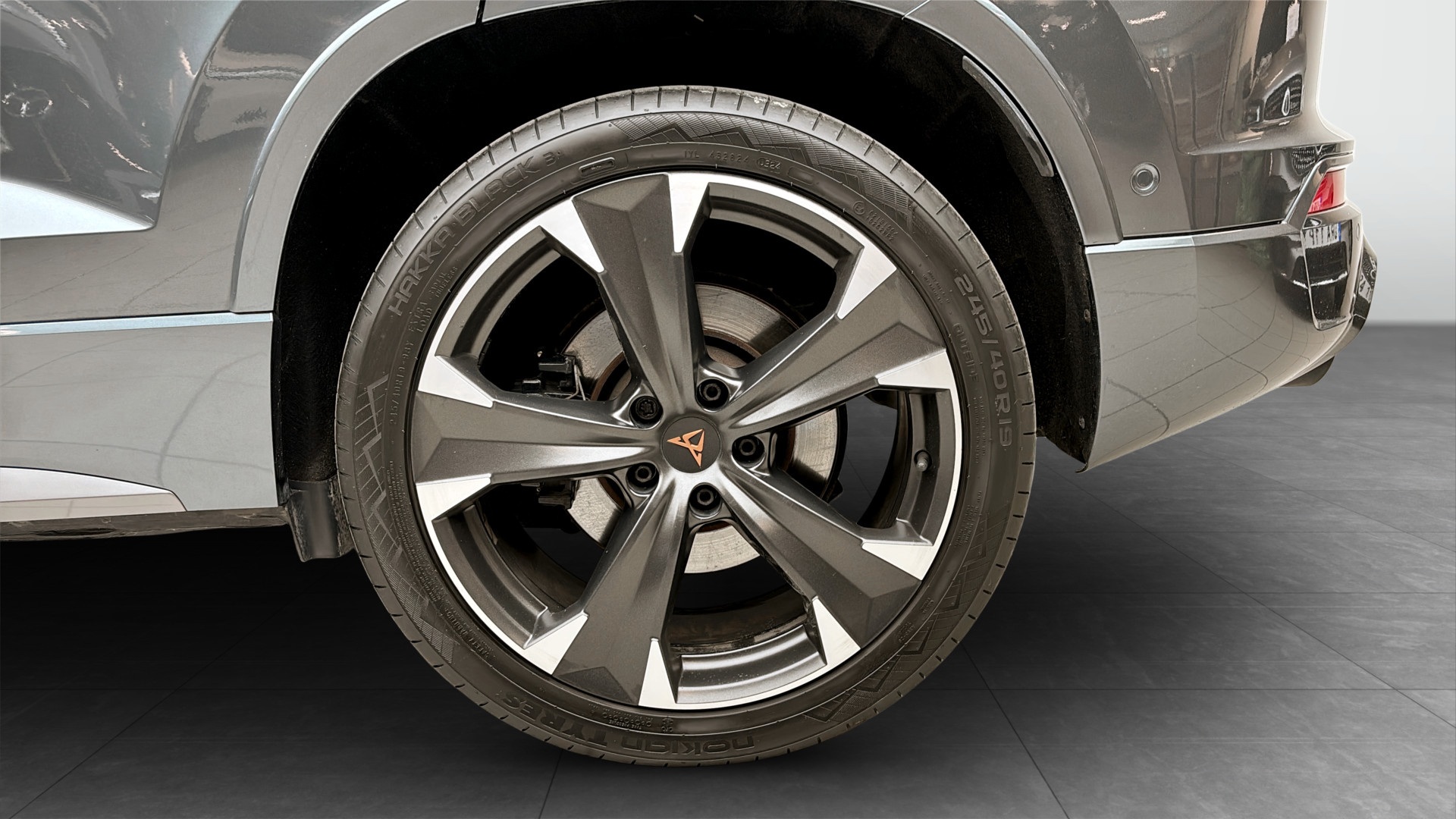 SEAT Cupra LDP61Y