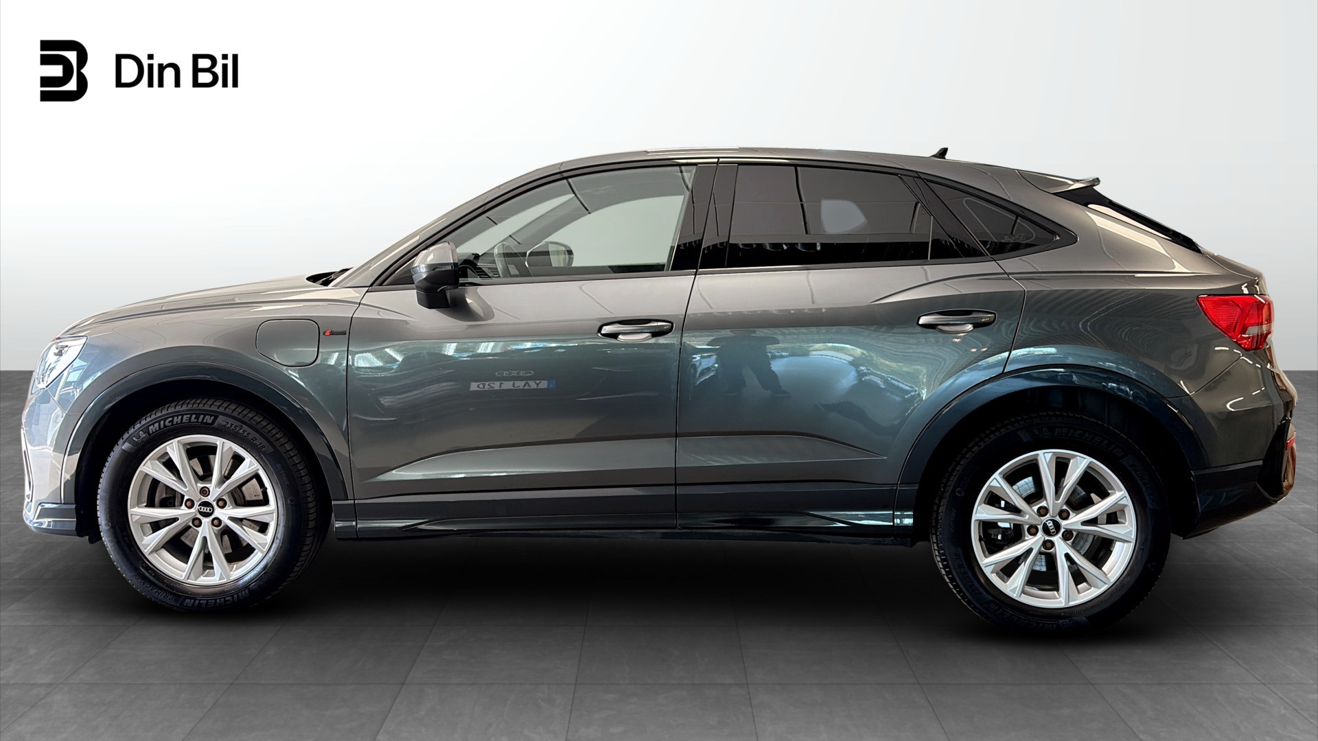 Audi Q3 Sportback LDU62D