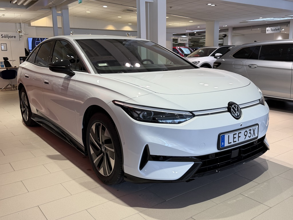 Bild för bil LEF93X