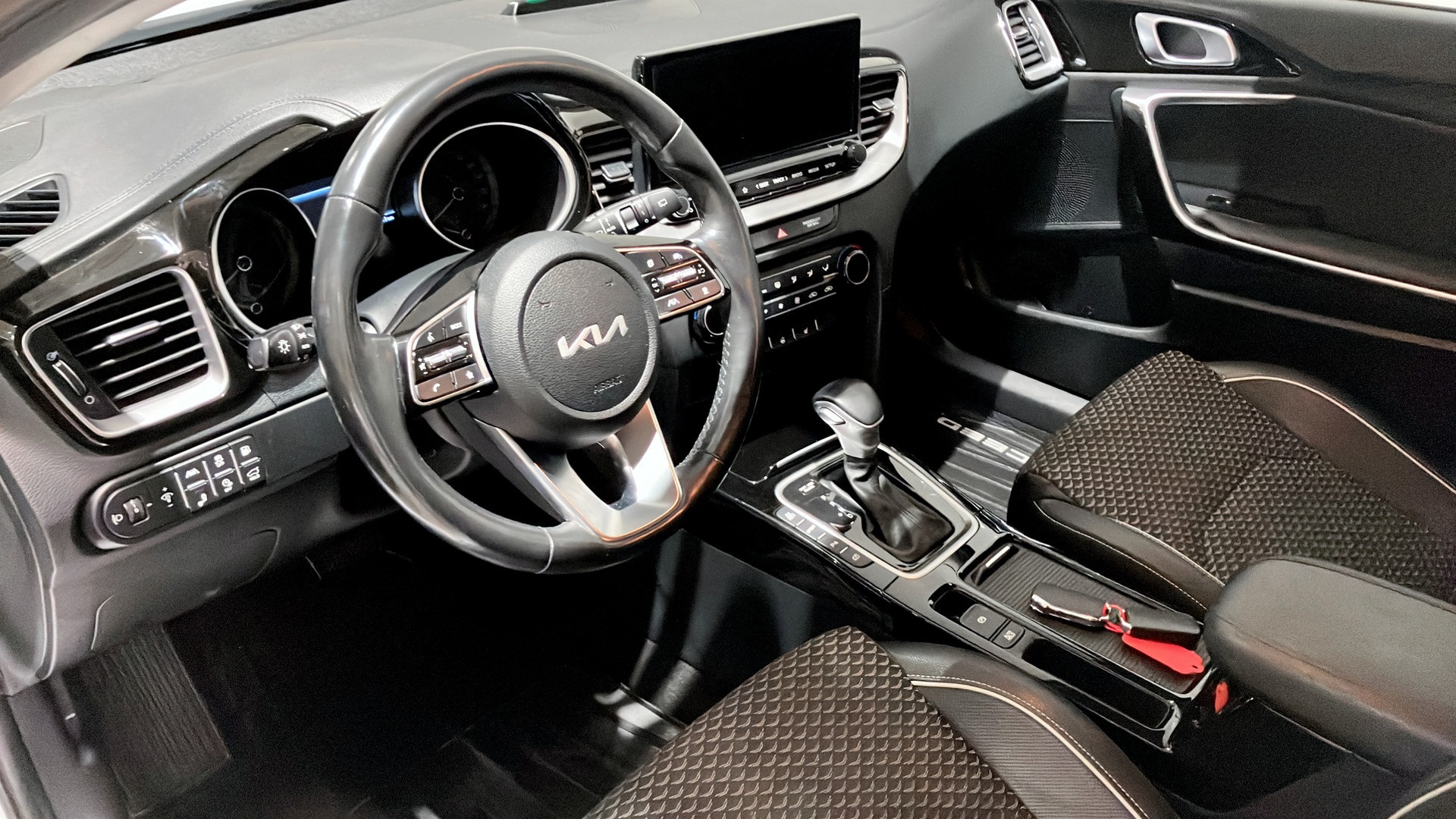 Kia cee'd SW LEW81K
