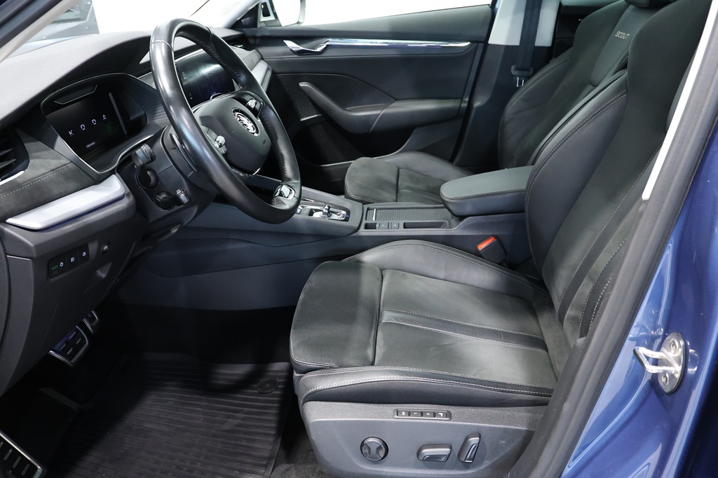 Skoda Octavia Combi LFB20T