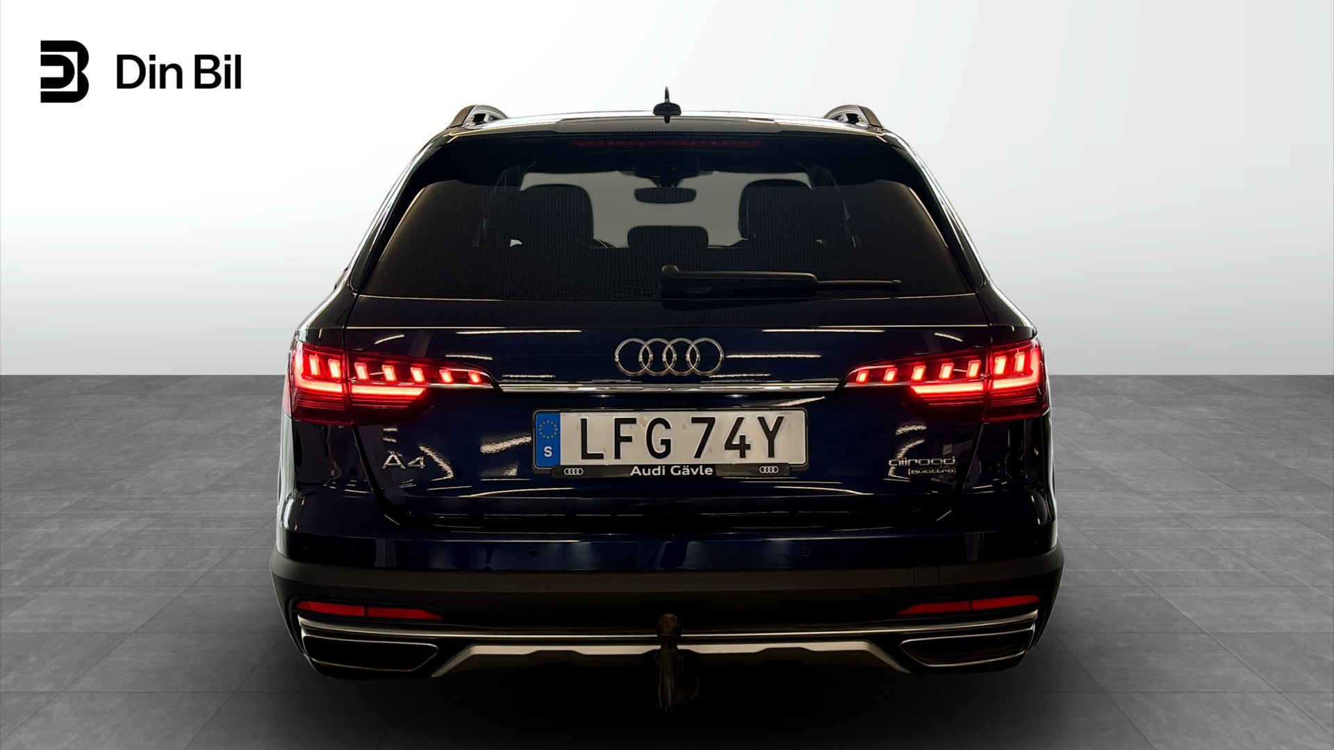 Audi A4 allroad quattro LFG74Y