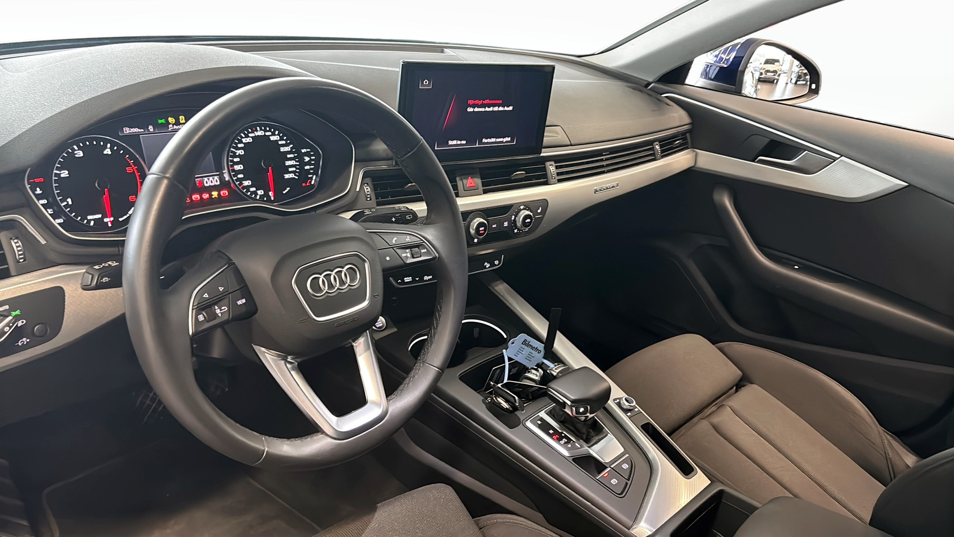 Audi A4 allroad quattro LFG74Y