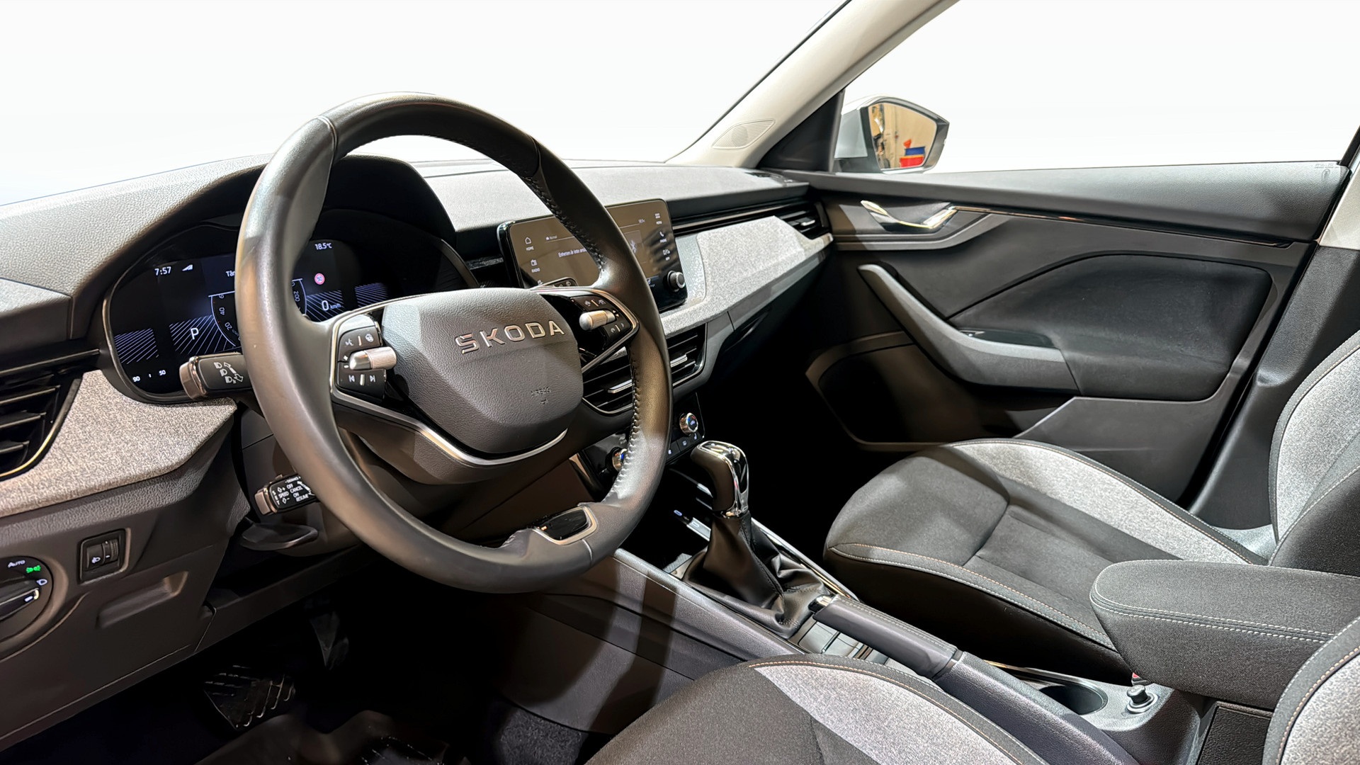 Skoda Kamiq LFL74N