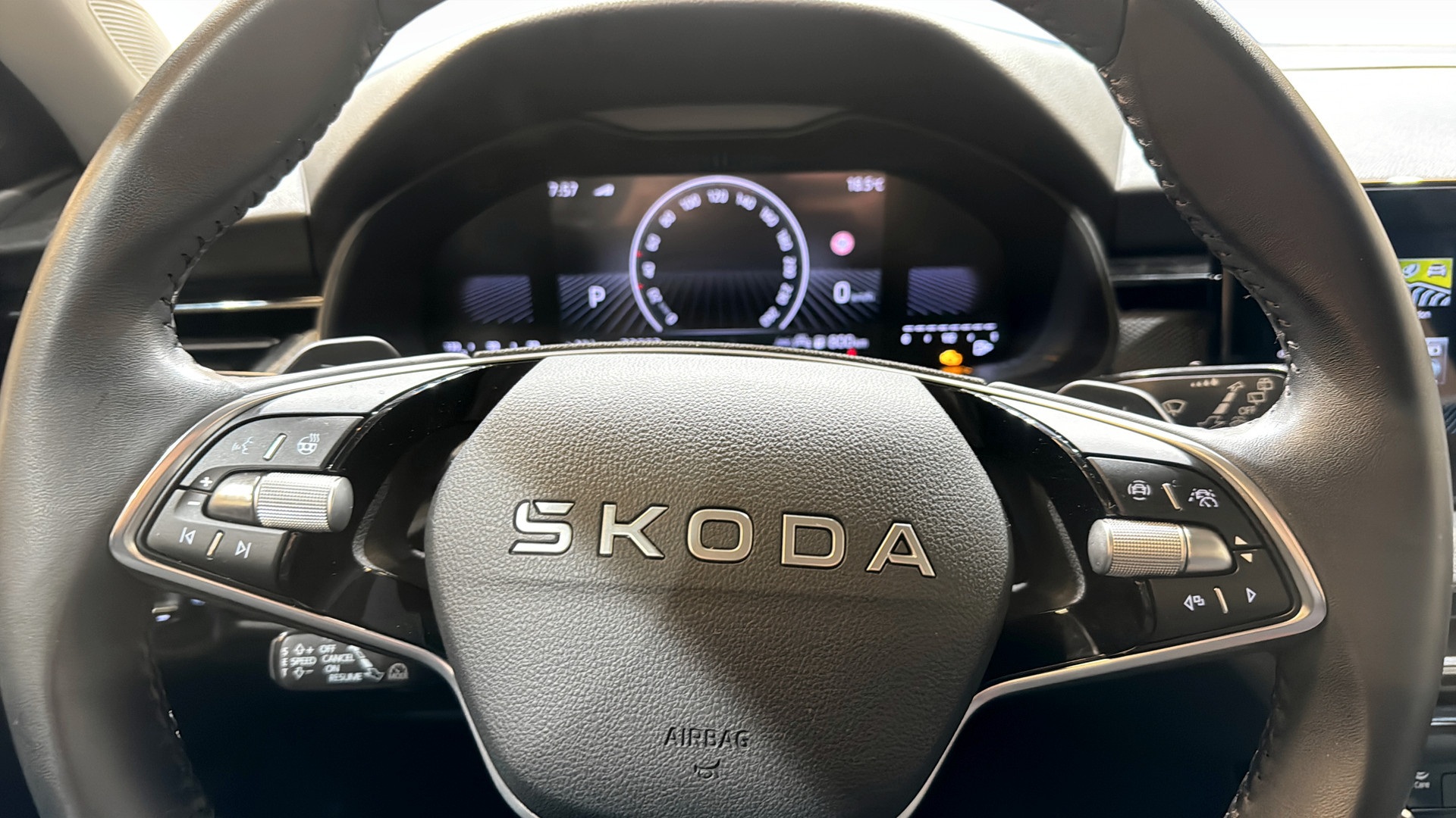 Skoda Kamiq LFL74N