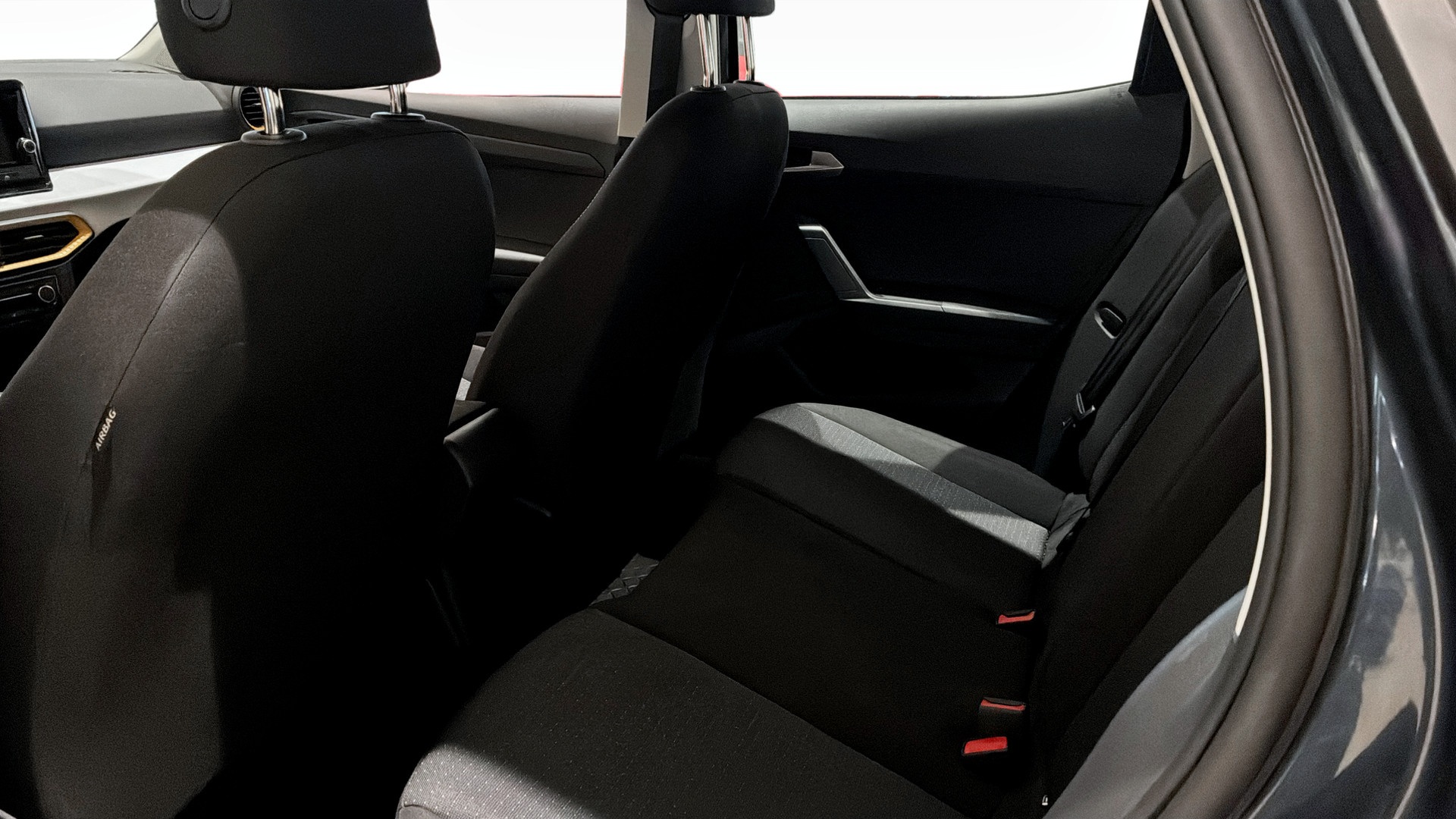 SEAT Arona LFM93B