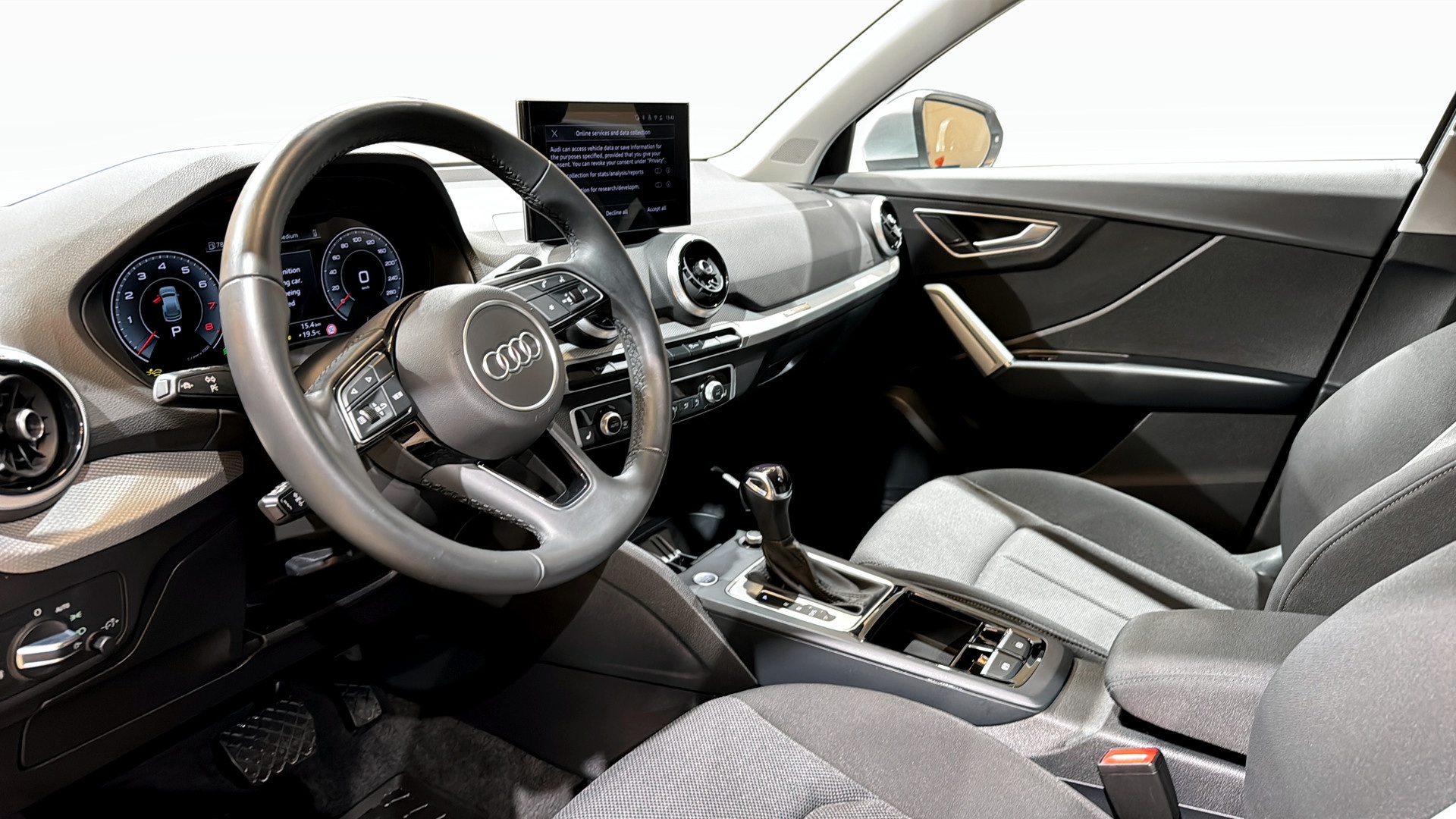 Audi Q2 LGC93B
