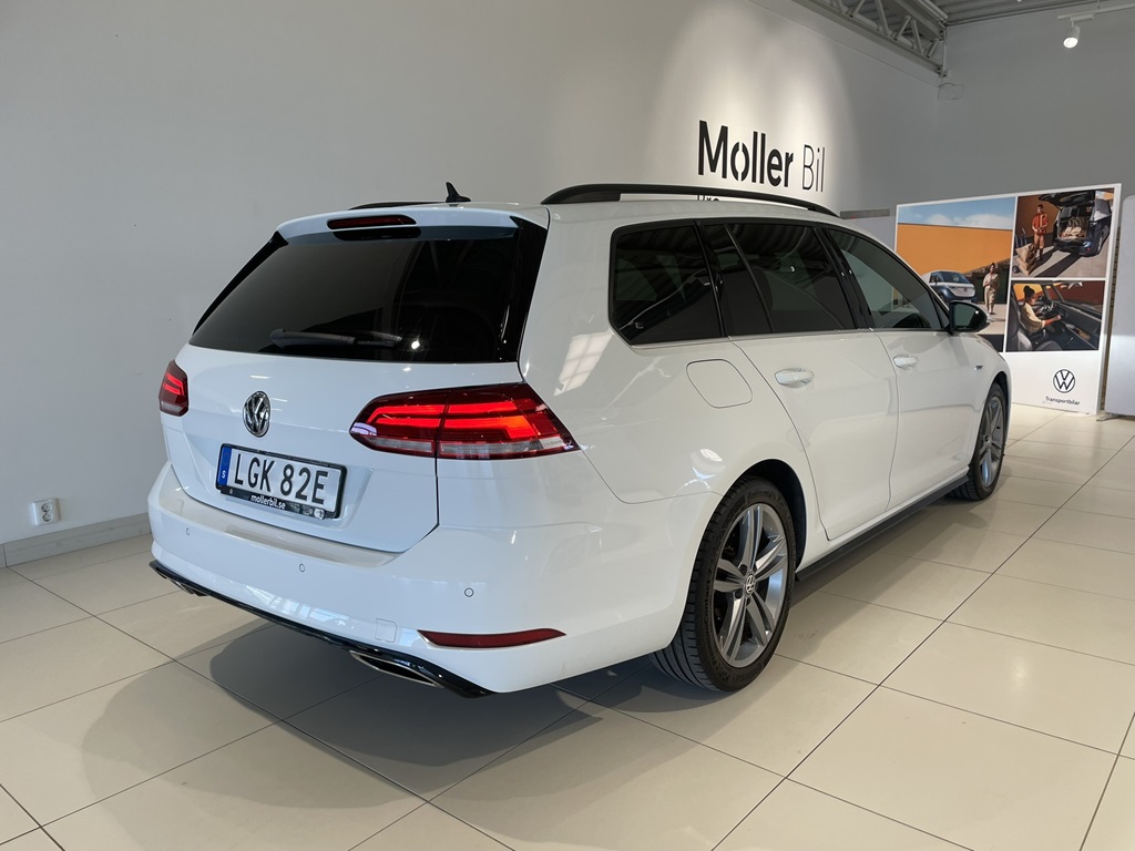 Volkswagen Golf Sportscombi LGK82E