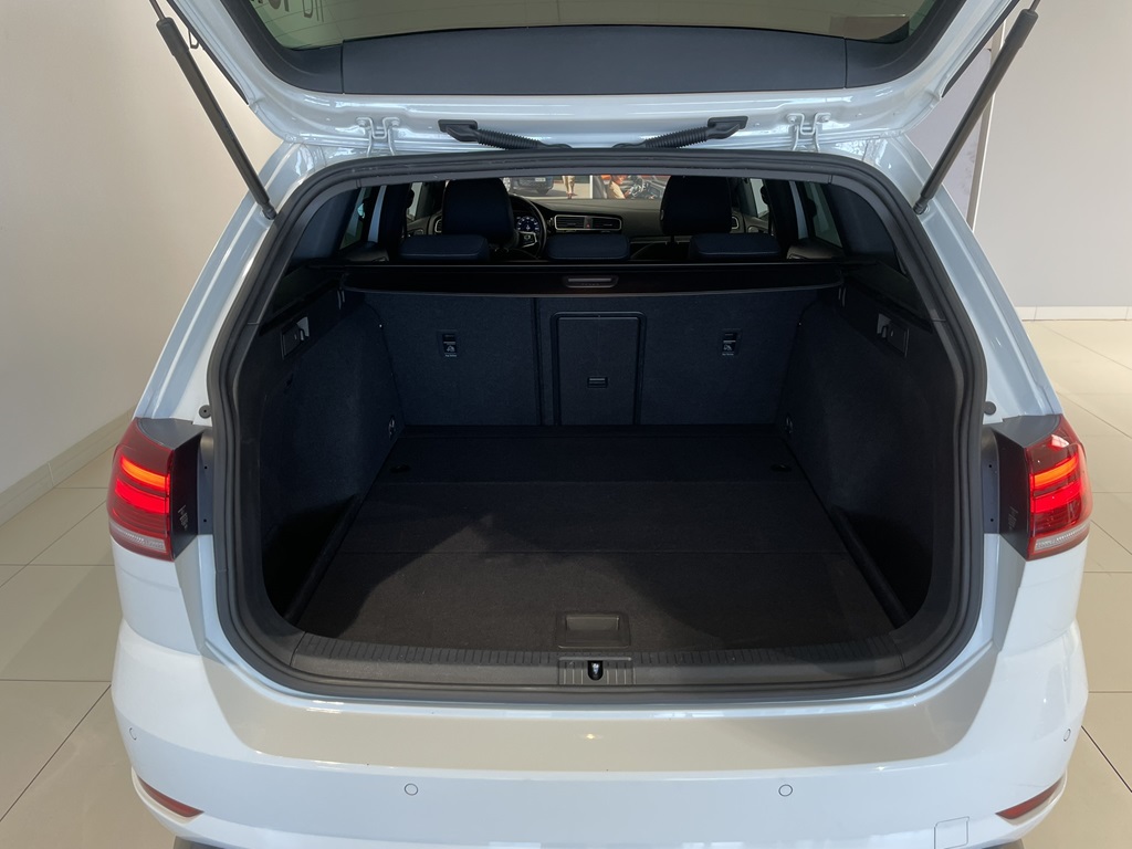 Volkswagen Golf Sportscombi LGK82E