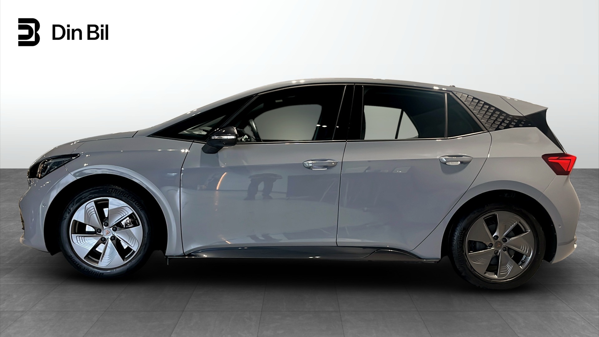 CUPRA Born LGM11J