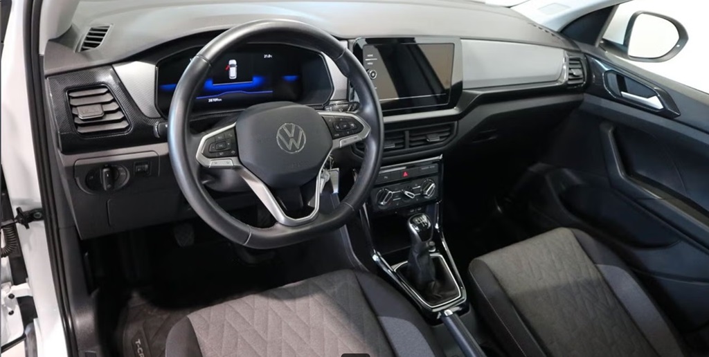 Volkswagen T-Cross LGO904