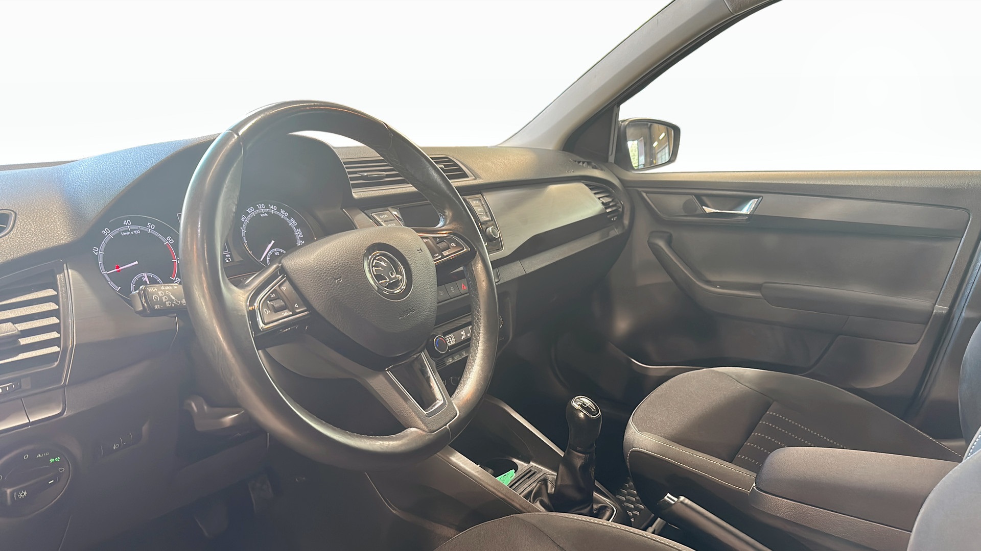 Skoda Fabia LGZ92P