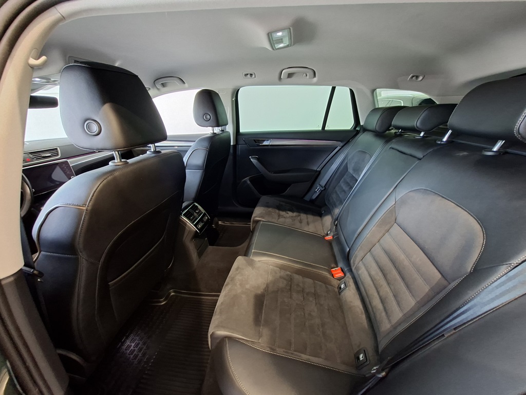 Skoda Superb Combi LHB31D