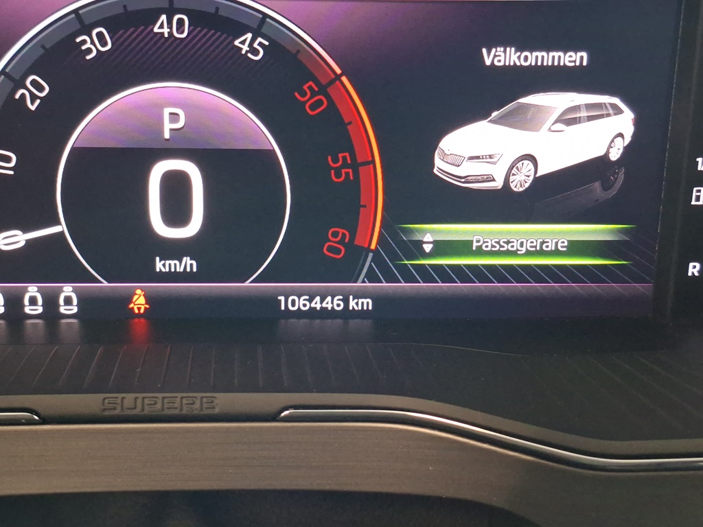 Skoda Superb Combi LHB31D
