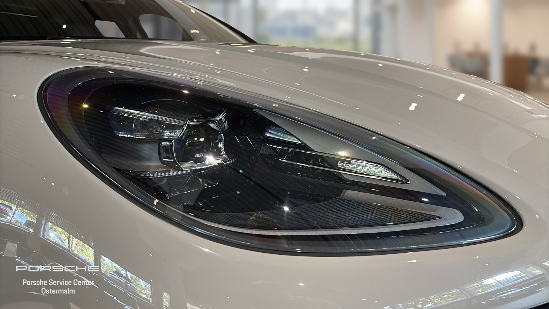 Porsche Macan LHJ37C