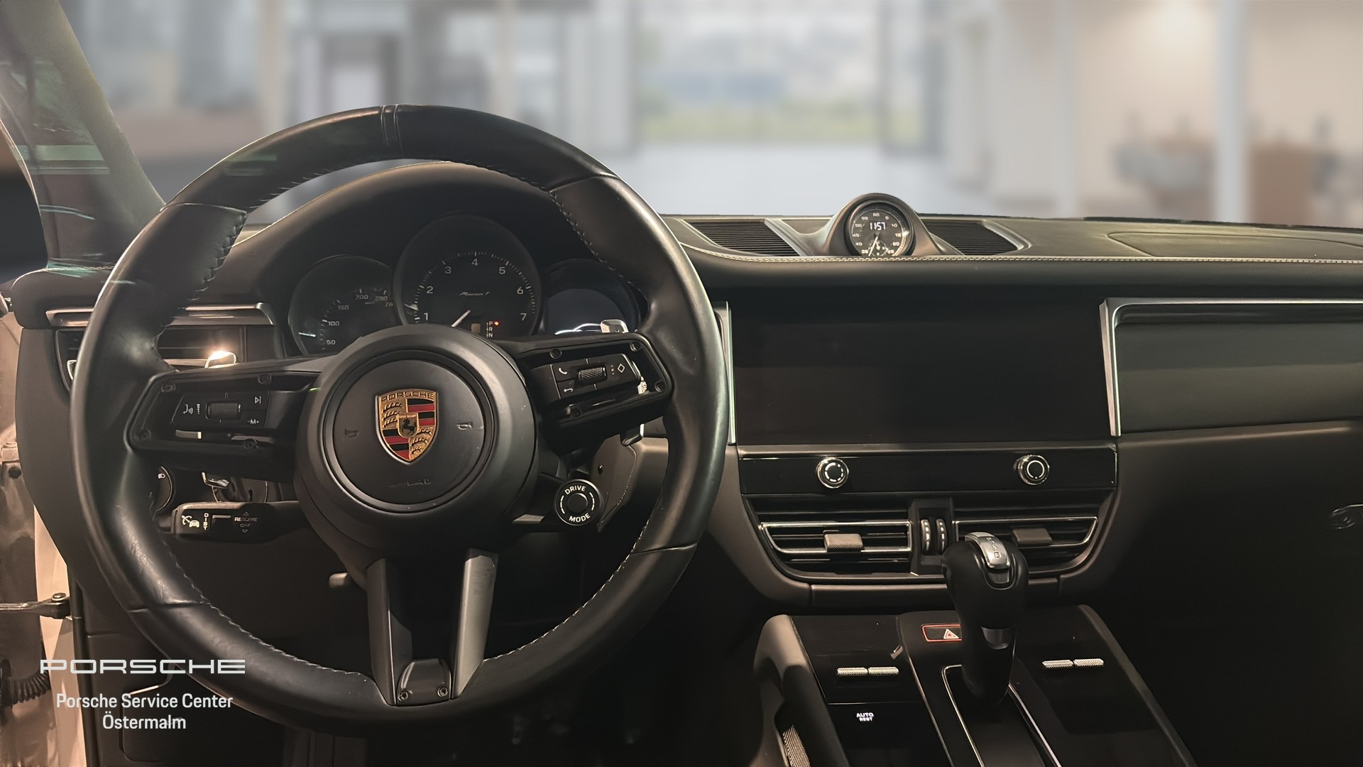 Porsche Macan LHJ37C