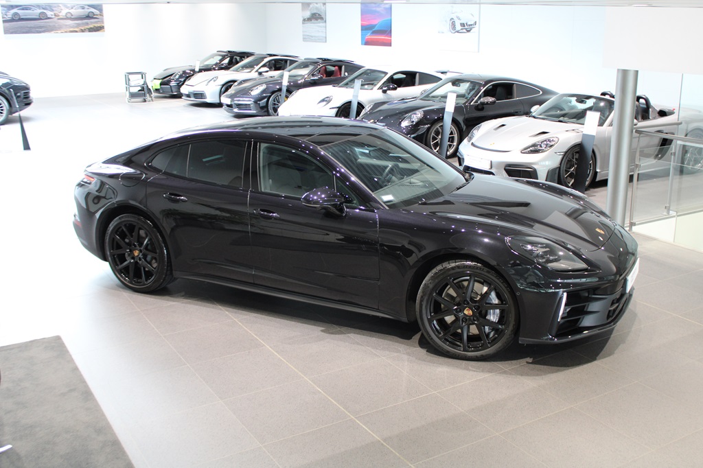 Porsche Panamera LHN11X