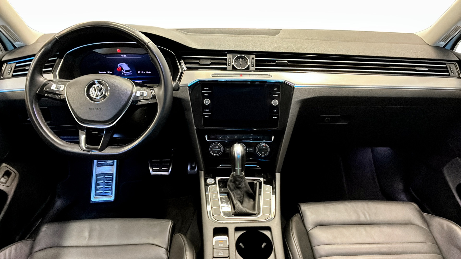 Volkswagen Passat LHZ68R