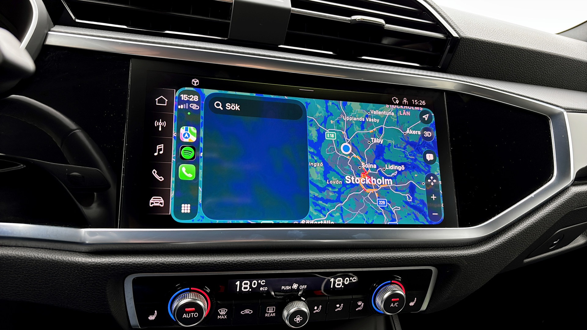 Audi Q3 LJA36P