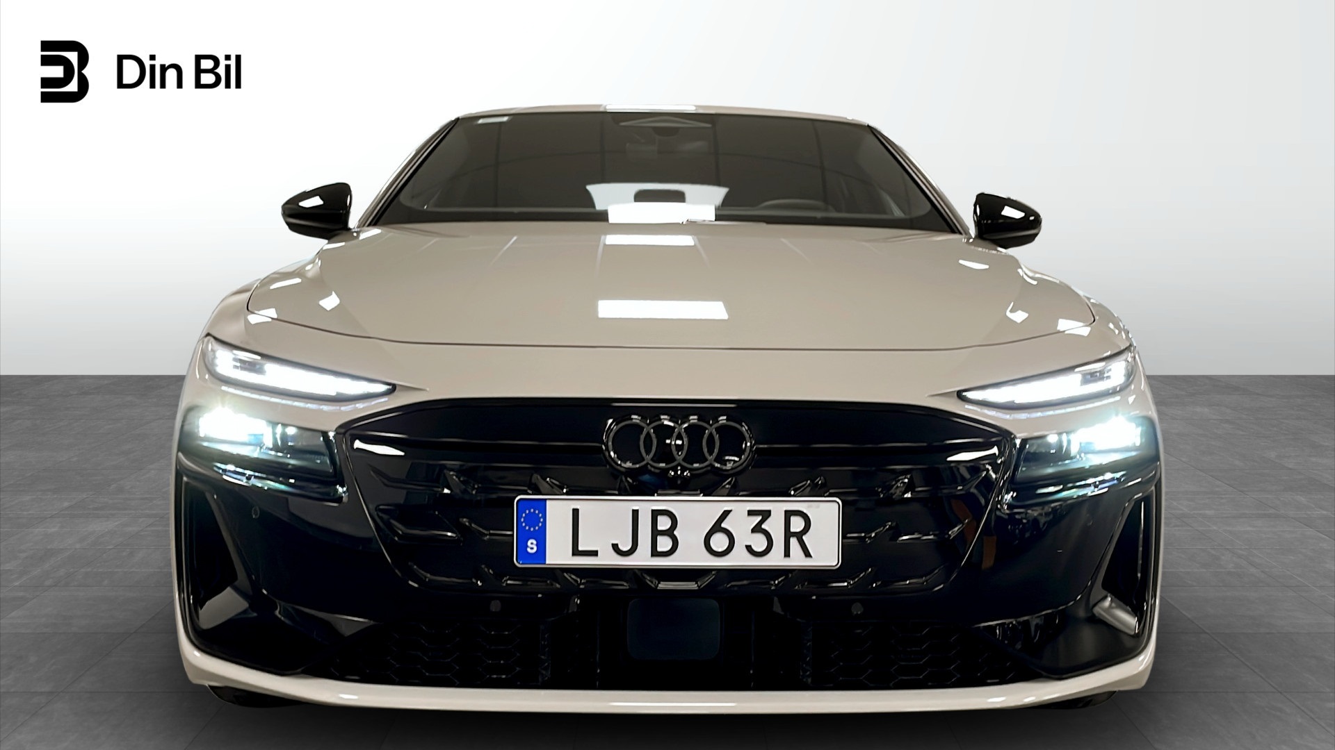 Audi A6 Avant e-tron LJB63R