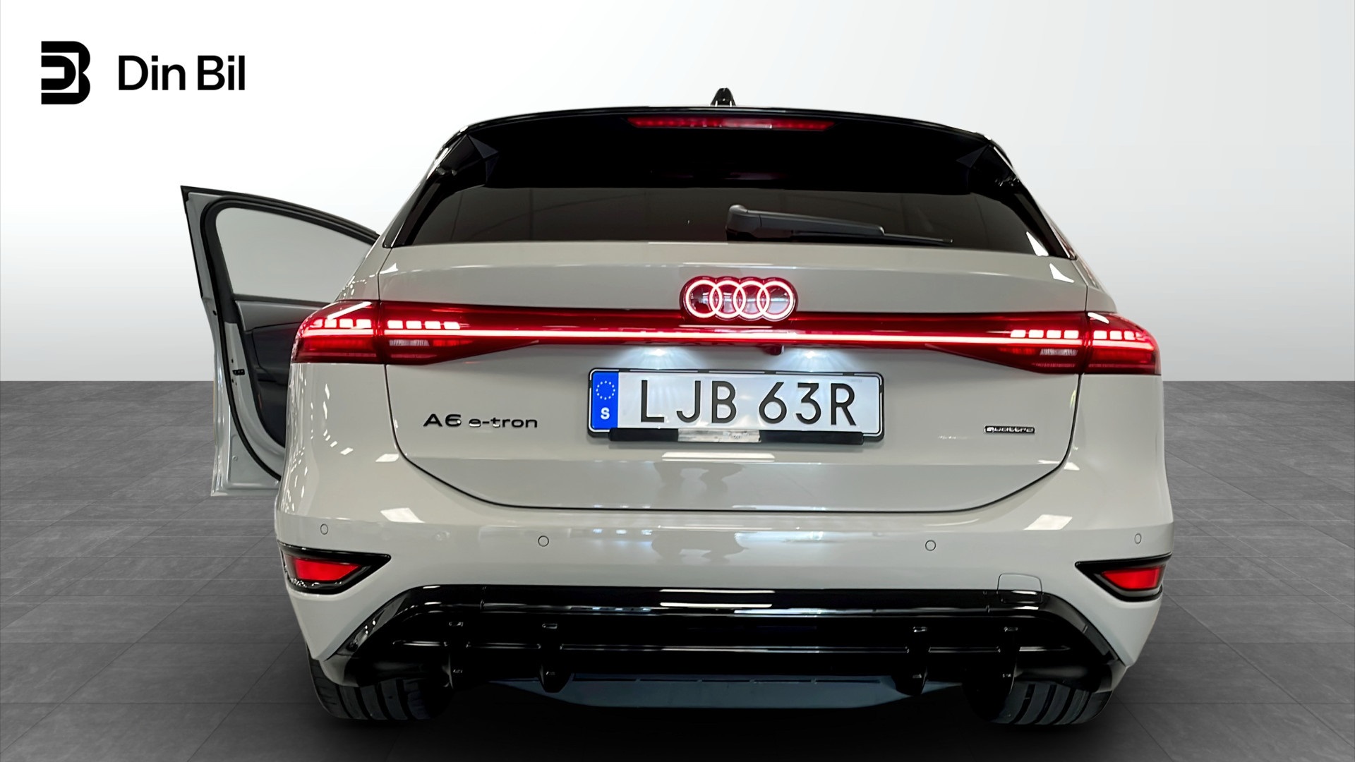 Audi A6 Avant e-tron LJB63R