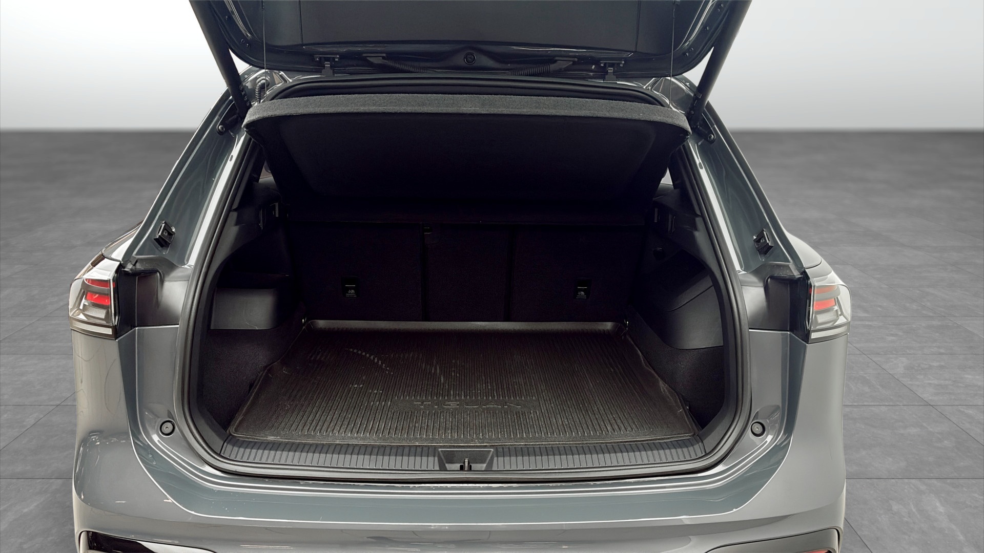 Volkswagen Tiguan LKR03X