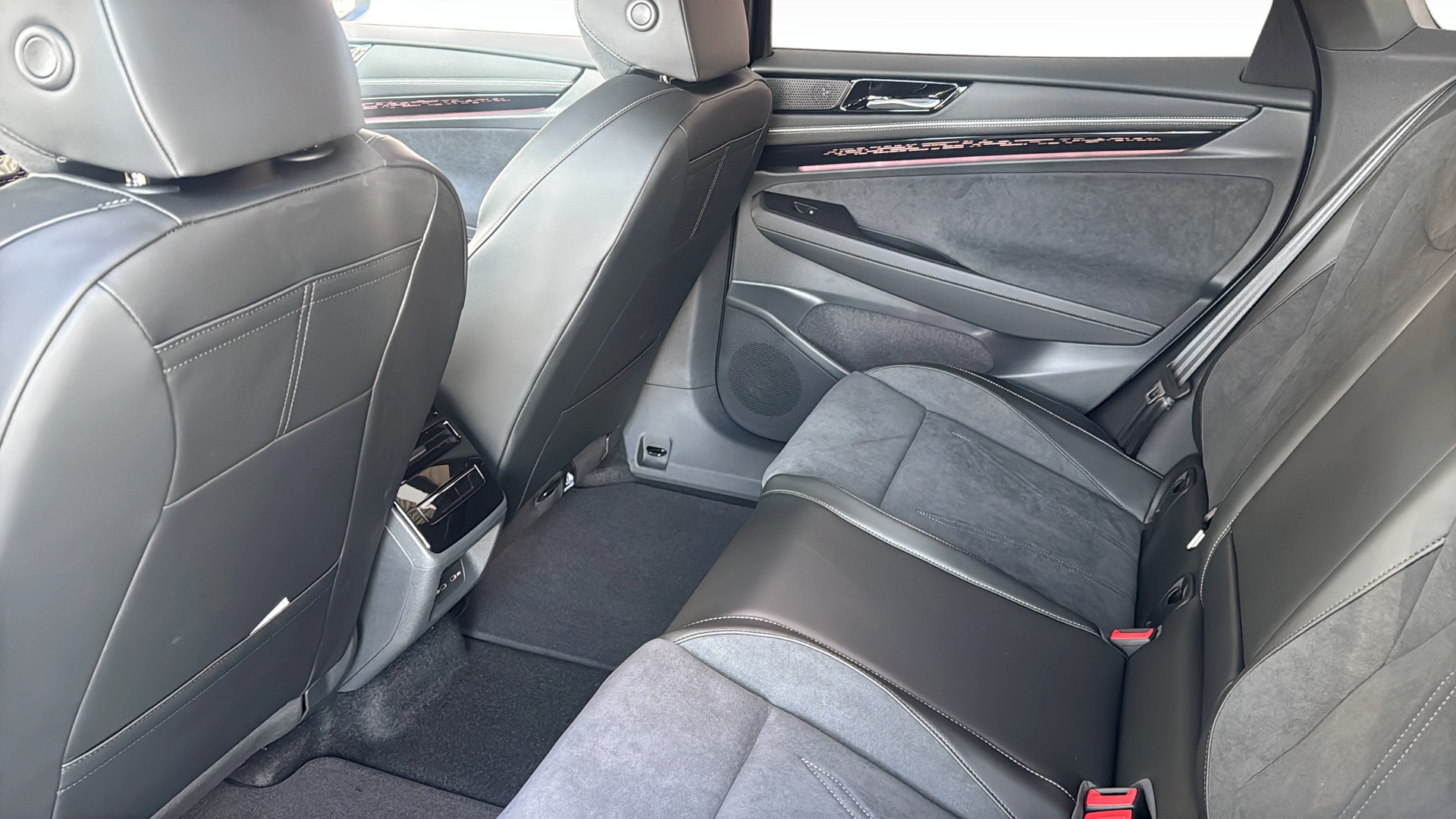 Volkswagen ID.7 Tourer LLK13P